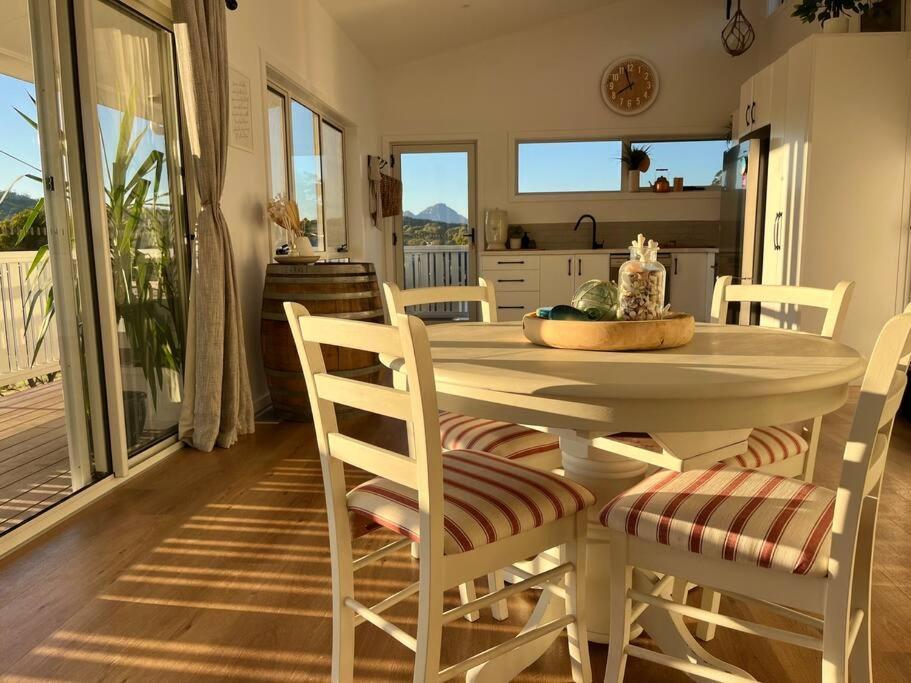 Viola - Seaside Retreat Villa Coles Bay Eksteriør bilde